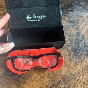 Theo Eyeglass frames model James 15